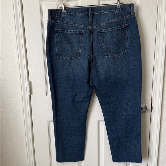 Old Navy Size 18 Women’s SKY-HI STRAIGHT Dark Blue Relaxed Jeans. - Picture 7 of 9